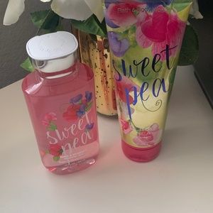 Bath & Body Works Sweet Pea Body Lotion & Shower gel Set ✨💕